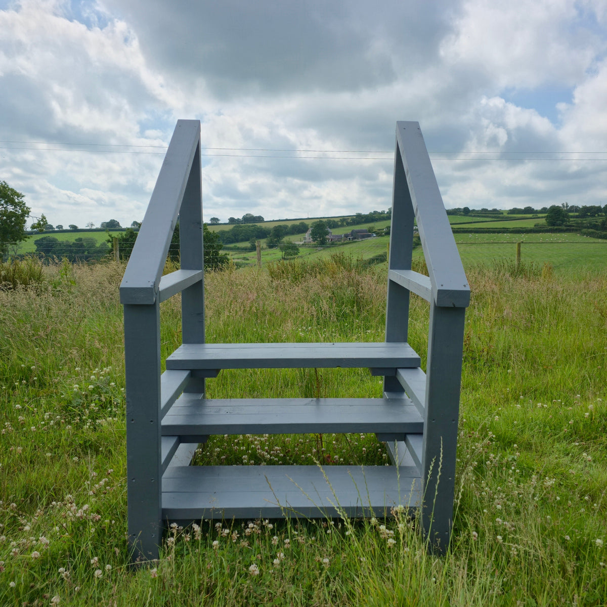 Outdoor Stairs Kit For Caravan and Lodges / Outdoor Wooden Stairs (Partial Assembly Required)