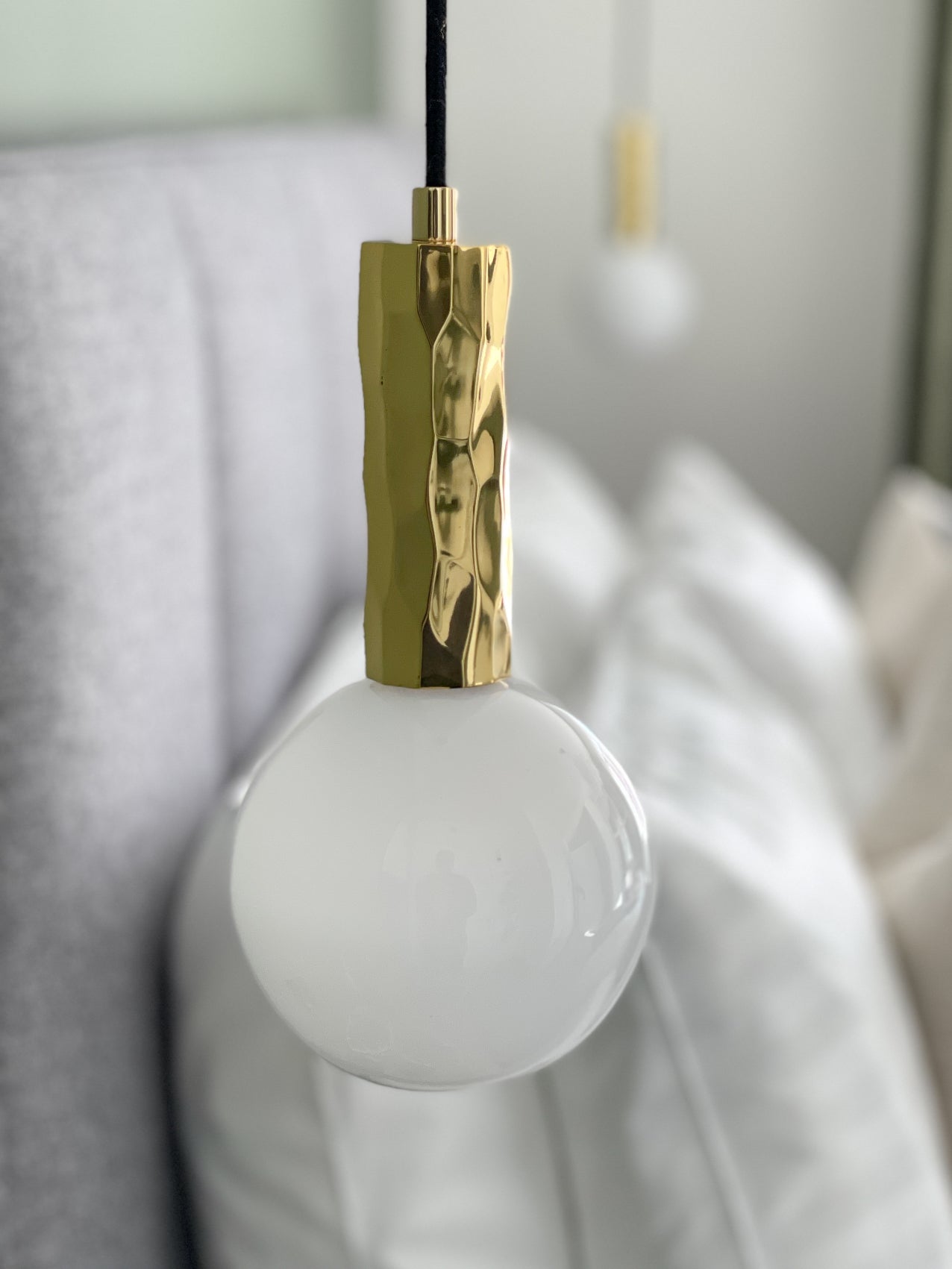 Alex Price - Kyoto pendant light brass with white glass - KYOTO-PL-BS-W