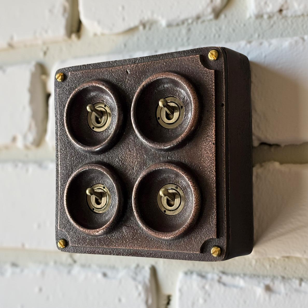 4 Gang 2 Way Antique Copper Metal Surface Mounting Conduit Light Switch