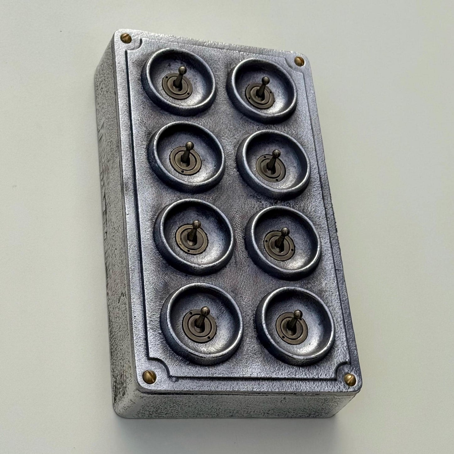 8 Gang 2 Way Toggle Light Switch | Cast Aluminium Surface Mounted