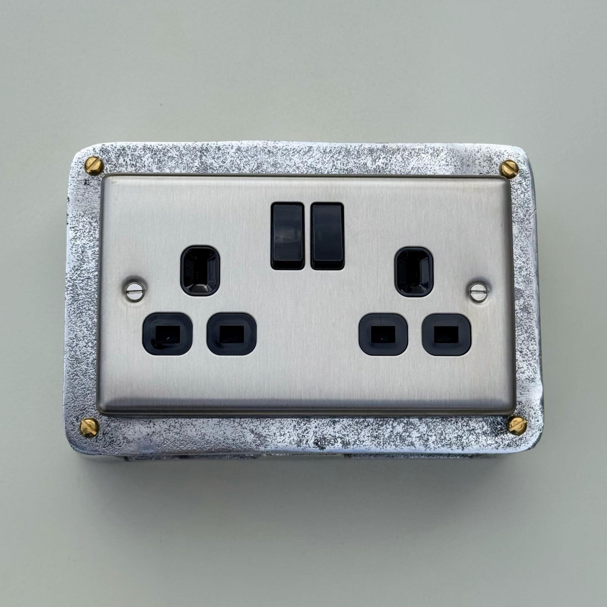 Brushed Steel Double Switched 13A Power Socket 230V 2 Gang 2G Socket Cast Metal Conduit Switch Industrial