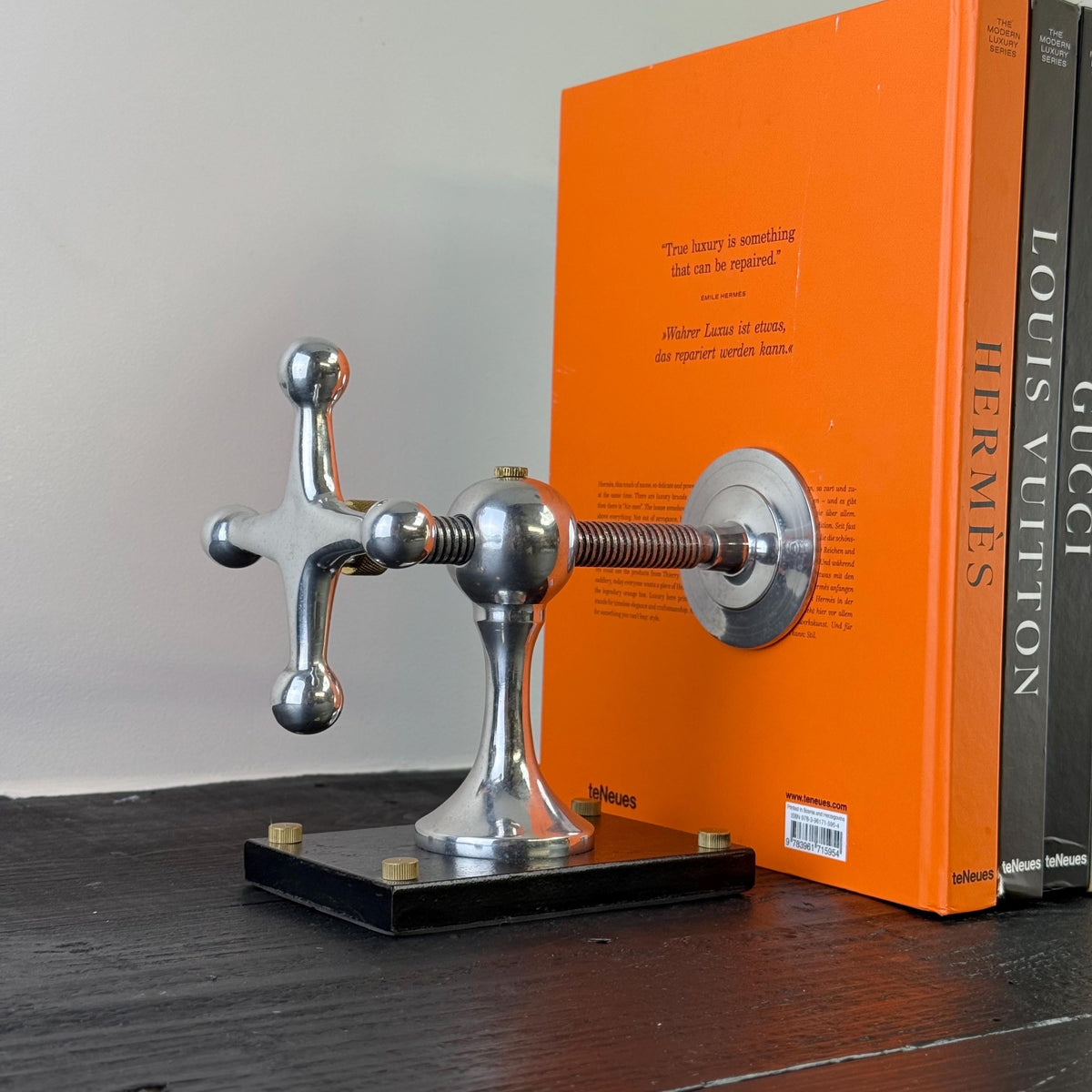 Windlass Bookend Nautical Book Holder Aluminium & Brass Organizer