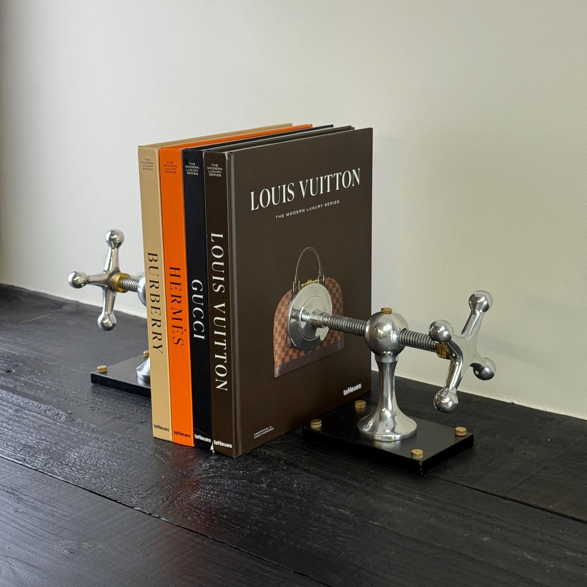 Windlass Bookend Nautical Book Holder Aluminium & Brass Organizer